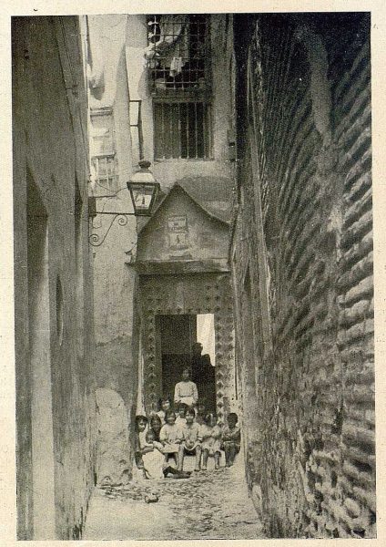 24-TRA-1931-287 - Callejón de la Soledad