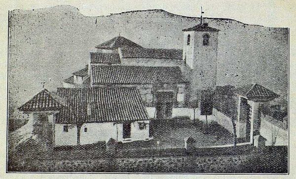 088_TRA-1917-069-Vista de la iglesia de San Lucas, exterior