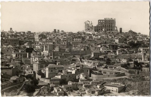 14 - 1947-07-00 - 074 - Toledo - Vista general