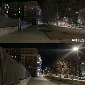 l Ayuntamiento realiza la renovación del alumbrado de la calle Río Valdeyernos que afecta tanto a la calzada como a la acera