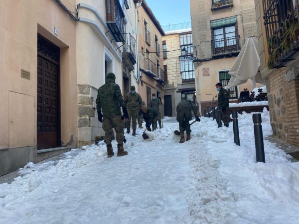 Ejército en plaza de la Merced (3)