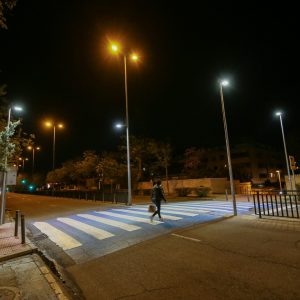 l Ayuntamiento continúa con la iluminación de pasos de peatones en todos los barrios con una inversión de 60.000 euros