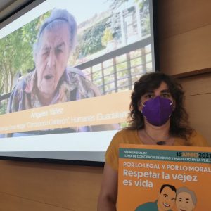 l Ayuntamiento incide en la necesidad de respaldar a nuestros mayores pues “el abandono también es una manera de maltrato”