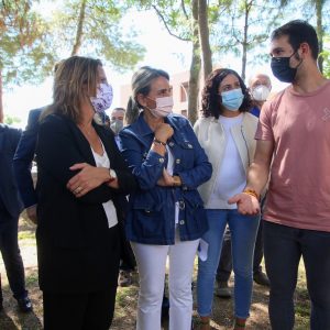 a vicepresidenta Ribera y la alcaldesa de Toledo visitan las zonas afectadas por la DANA para buscar soluciones a las inundaciones