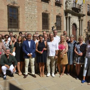 a alcaldesa recibe al director de Puy du Fou Francia y a un grupo de empresarios instalados en la Vendée