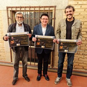 l Ayuntamiento colabora en el homenaje de la Asociación de Vecinos La Cornisa al compositor filipino Luis Eduardo Aute