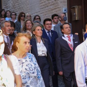 a alcaldesa comparte con los toledanos los actos y procesión de la Virgen de la Salud de la Iglesia de Santa Leocadia