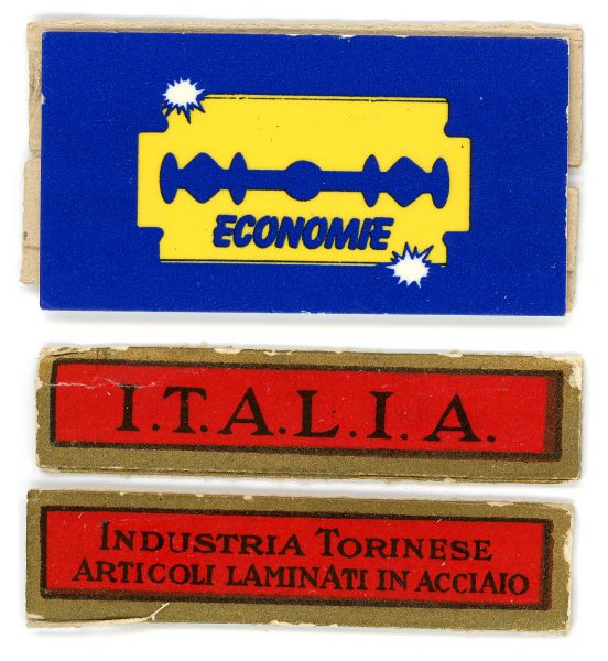 322 - ITALIA - Turín - I.T.A.L.I.A.