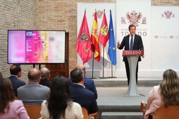 Carlos Velázquez presentación Noche del Patrimonio 4.05-09-24