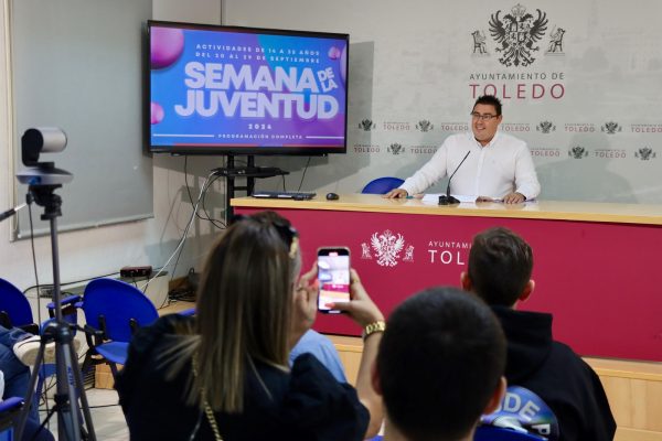 José Vicente- presentación Semana Juventud (4)