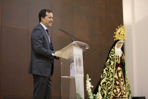 Alcalde- Presentación Virgen de la Esperanza en su Soledad (11)