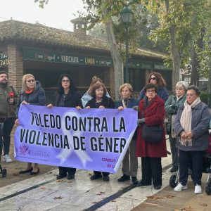 Illescas: “Lejos de invisibilizar a la mujer, luchamos por sacar todas la políticas necesarias para visibilizarla, empezando por la educación”