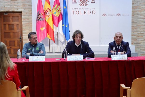 Lozano- Presentación partido España. Inglaterra (4)